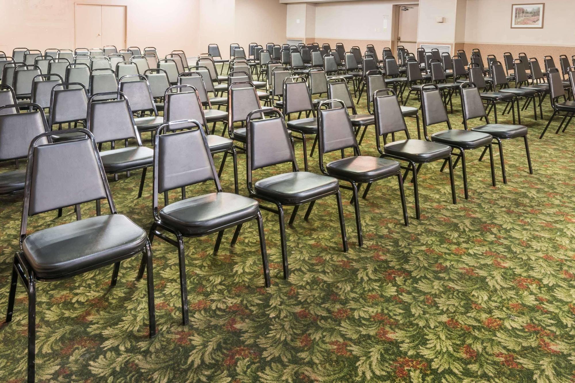Columbus Grand Hotel & Banquet Center מראה חיצוני תמונה