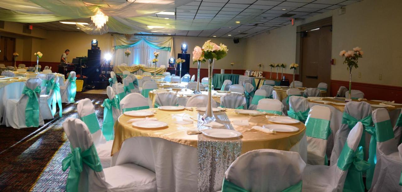 Columbus Grand Hotel & Banquet Center מראה חיצוני תמונה
